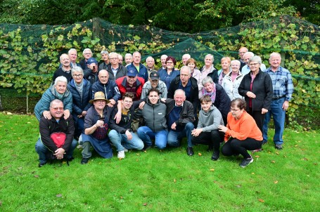 Vsi udeleženci piknika